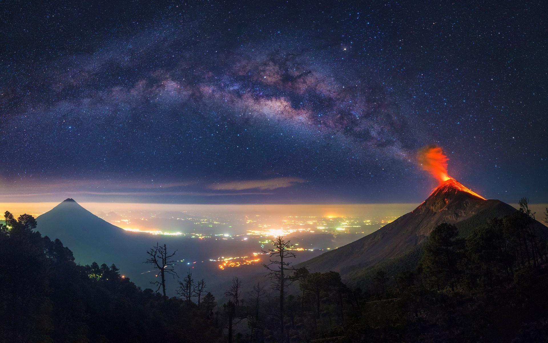 星空视频壁纸下载(星空视频壁纸下载的动态壁纸在哪)